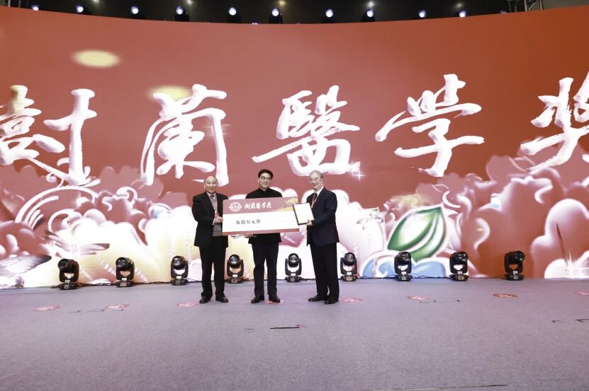 1775723397721729.jpg 2-10.jpg